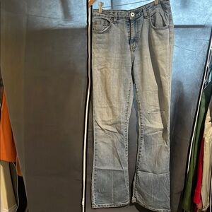 Trendy Distressed Denim Jeans